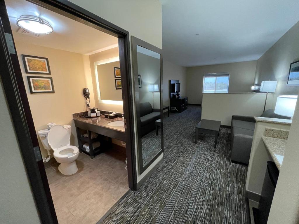 Comfort Inn Orange - image 6