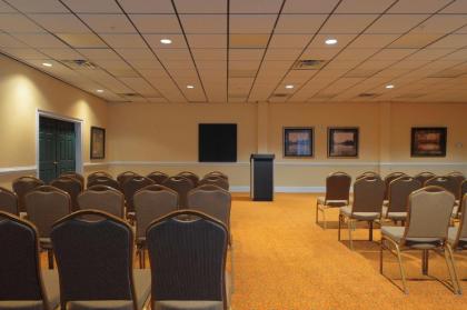 Country Inn & Suites by Radisson Orangeburg SC - image 3