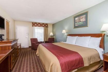 Days Inn by Wyndham Orangeburg - image 12