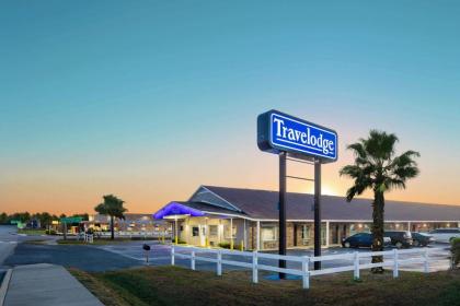 Travelodge by Wyndham Orangeburg - image 6