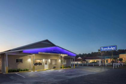 Travelodge by Wyndham Orangeburg - image 7