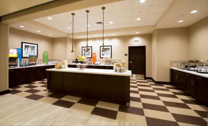 Hampton Inn & Suites Orangeburg SC - image 2