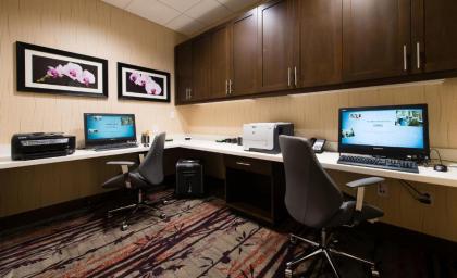 Hampton Inn & Suites Orangeburg SC - image 6