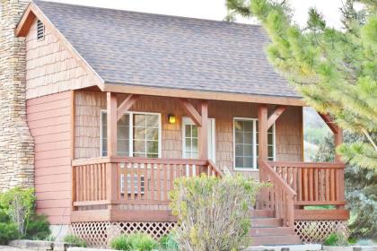 Arrowhead Country Inn and Cabins - image 7