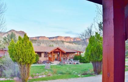 Arrowhead Country Inn and Cabins - image 8