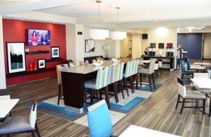 Hampton Inn & Suites - Toledo/Oregon - image 4