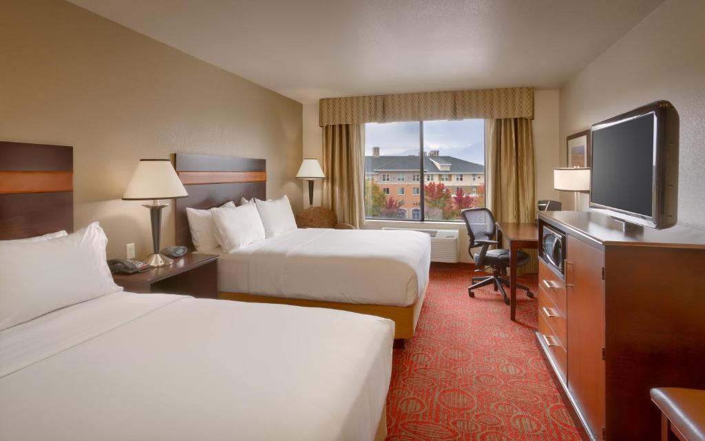 Holiday Inn Express Orem-North Provo an IHG Hotel - image 2