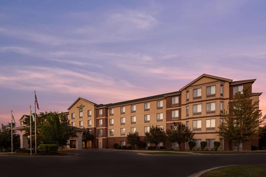 Homewood Suites by Hilton Orland Park - image 4