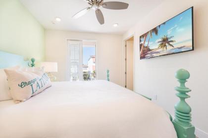 Beautiful Cottage near Disney with Hot Tub at Margaritaville 3051KL - image 4