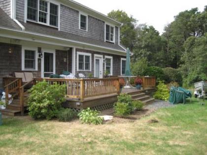 542 Walk to Mill Pond 2 Miles From Nauset Beach 1 Mile to Main Street Updated Kitchen Game Room