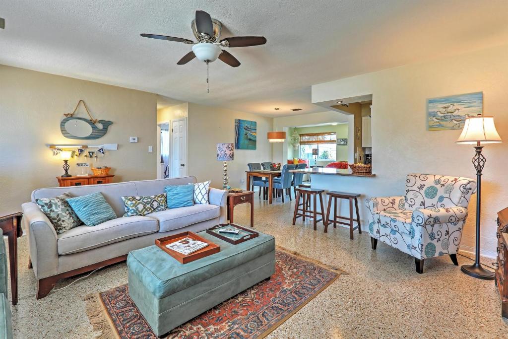 Ormond Beach Bungalow with Patio and Quiet Setting! - image 7