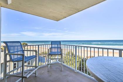 Luxe Oceanfront Condo with Pool Beach Access and Gear Florida