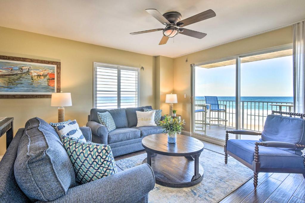 Luxe Oceanfront Condo with Pool Beach Access and Gear! - image 4