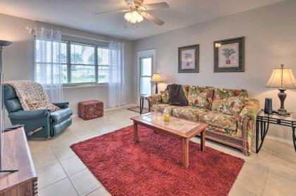 Ormond Beach Home with Yard 1 Block to Beach! - image 2