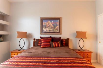 Sunset Sanctuary 3BR by Casago - image 2