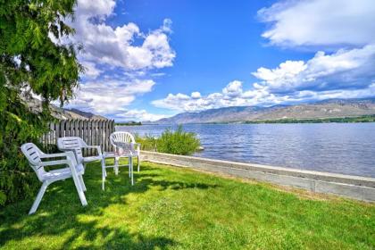 Waterfront Lake Osoyoos Cottage with Beach and Patio! - image 7