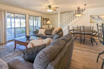 Pet-Friendly Osage Beach Lake Home with Hot Tub - image 10