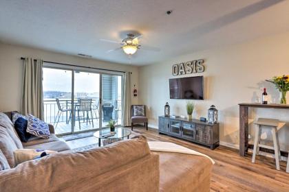 Lakefront Condo with Boat Dock and Pool Access! - image 2