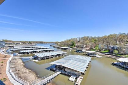 Heron Bay Resort Condo with Lake Views and Pool! - image 2