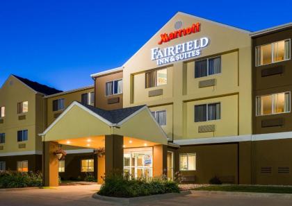 Fairfield Inn & Suites Oshkosh - image 1