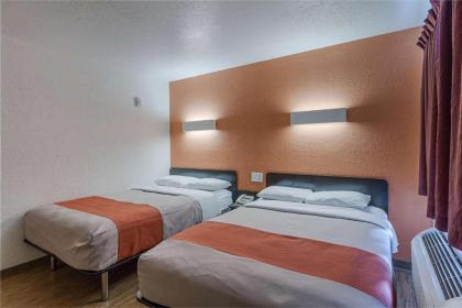 Motel 6-Oshkosh WI - image 13