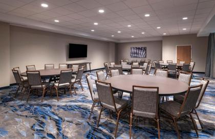 Fairfield Inn & Suites by Marriott Oskaloosa - image 10