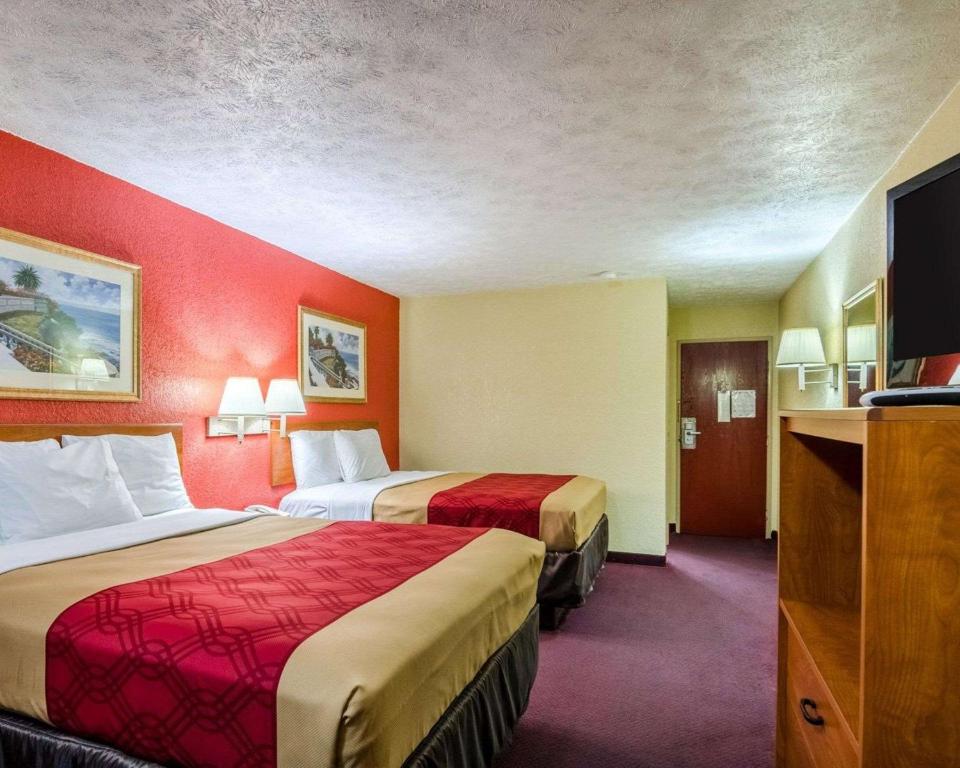 Econo Lodge Ottawa - image 6