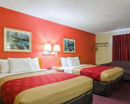 Econo Lodge Ottawa - image 9