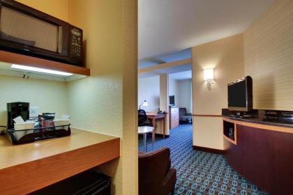 Fairfield Inn & Suites by Marriott Ottawa Starved Rock Area - image 12