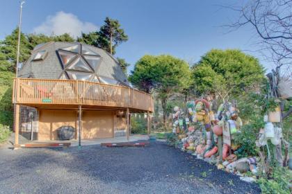 Surf Dome at Otter Rock - image 1