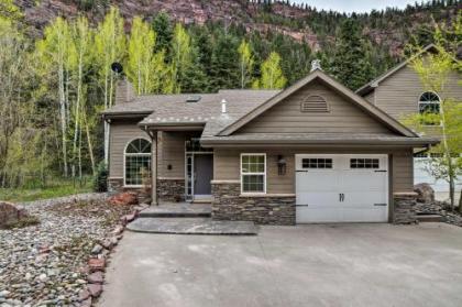 Beautiful Ouray Home with mtn View 1 mi to town Colorado