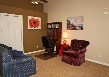 Cascade Park Townhome - image 14