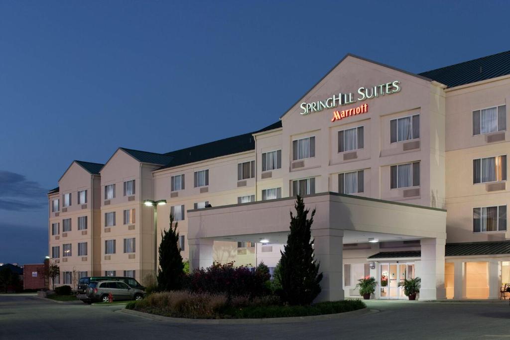 SpringHill Suites Kansas City Overland Park - main image