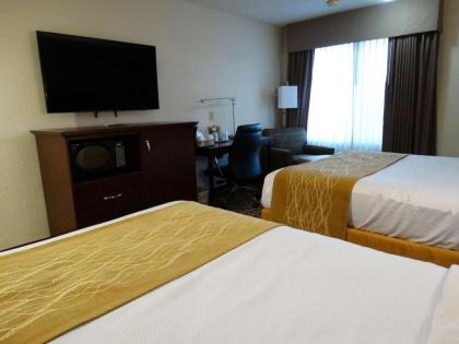 Best Western Overland Park Hotel - image 6