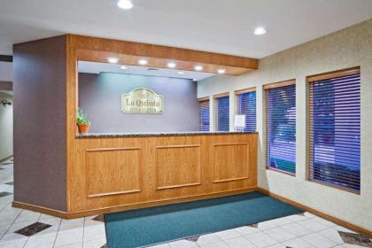 La Quinta by Wyndham Overland Park - image 8