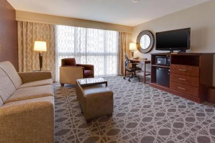 Drury Inn & Suites Overland Park - image 14