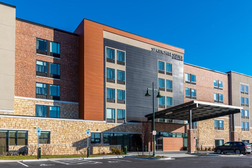 SpringHill Suites by Marriott Overland Park Leawood - main image