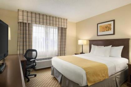 Country Inn & Suites by Radisson Owatonna MN - image 7