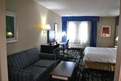 Best Western Owego Inn - image 11