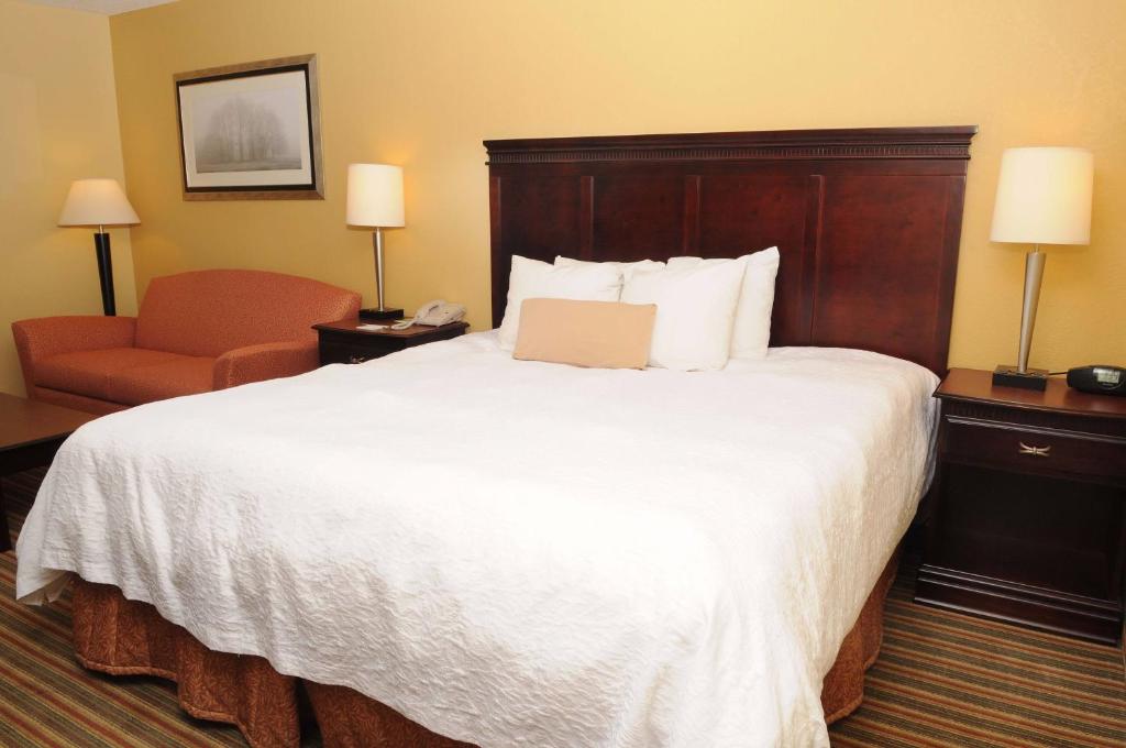 Hampton Inn Owensboro - image 3