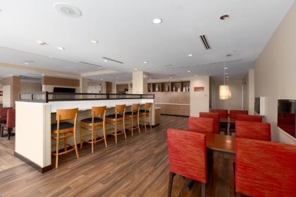 TownePlace Suites by Marriott Owensboro - image 5