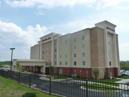 Hampton Inn Owings Mills - image 11