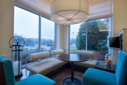 Hilton Garden Inn Owings Mills - image 11