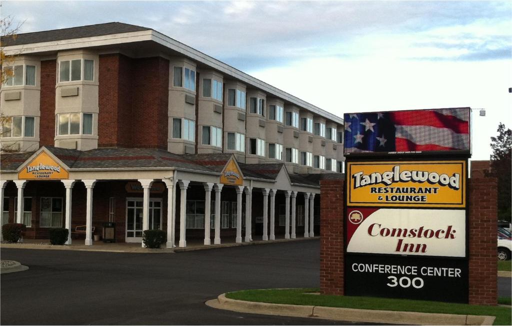 Comstock Inn & Conference Center - main image