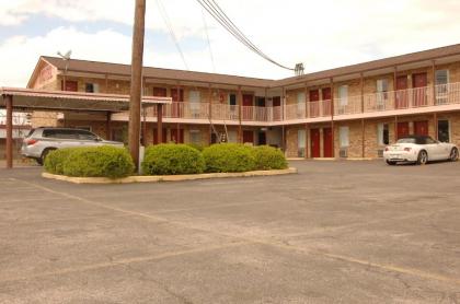 Red Carpet Inn Anniston Oxford - image 11