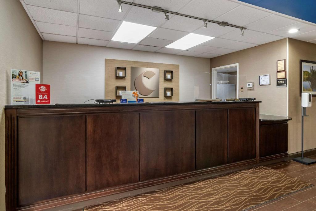 Comfort Inn & Suites Oxford South - image 4