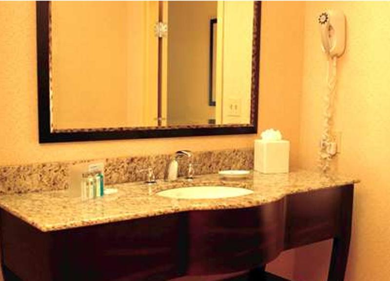 Hampton Inn Oxford/Miami University Area - image 3