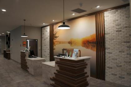 La Quinta Inn & Suites by Wyndham Oxford - image 14