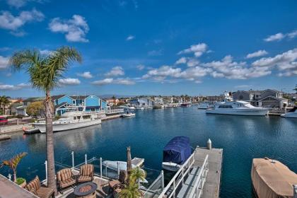 Luxurious Channel Island Harbor Home with Boat Dock! - image 10