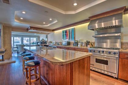 Luxurious Channel Island Harbor Home with Boat Dock! - image 15